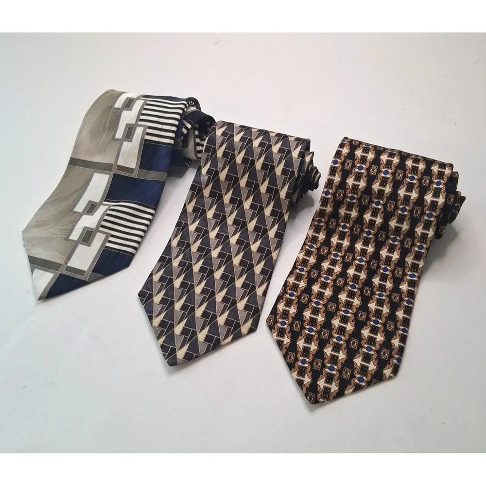 Lot of 3 Black Gold Cream Neckties Name Brands Assorted Sizes Patterns Fabric